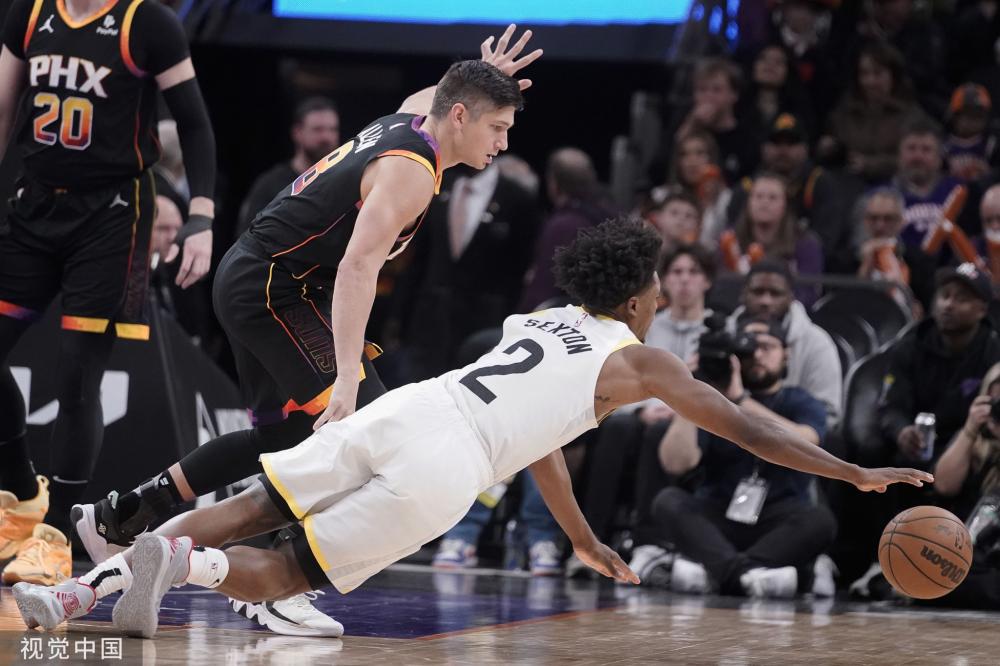 年轻时的他 年轻时的他